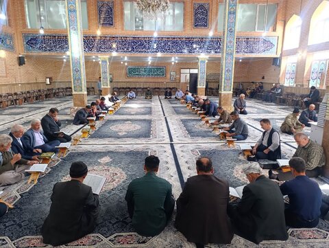 تصاویر/ اقامه نماز جمعه نقده