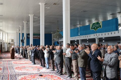 تصاویر/ اقامه نماز جمعه شاهین دژ