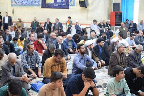 تصاویر/ اقامه نماز جمعه شهرستان بیجار