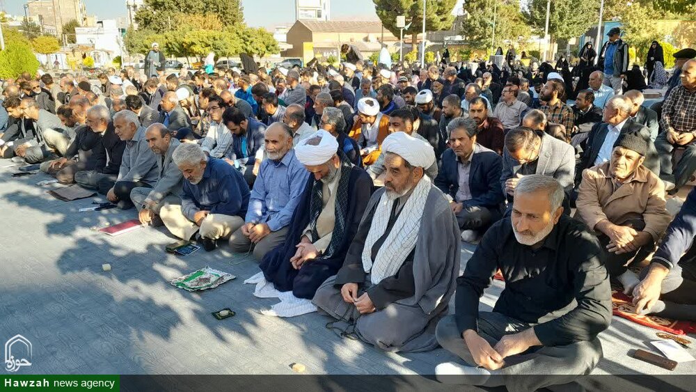 تصاویر / اقامه نماز طلب باران در شهرستان نهاوند