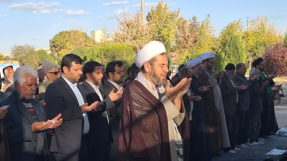 مردم کبودراهنگ نماز باران خواندند+تصاویر