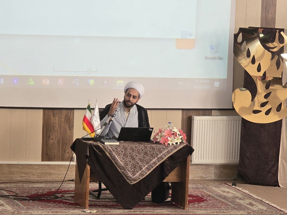 تحصیل حرفه‌ای، مطالعه مستمر و مهارت‌آموزی لازمه طلبگی موفق است+تصاویر