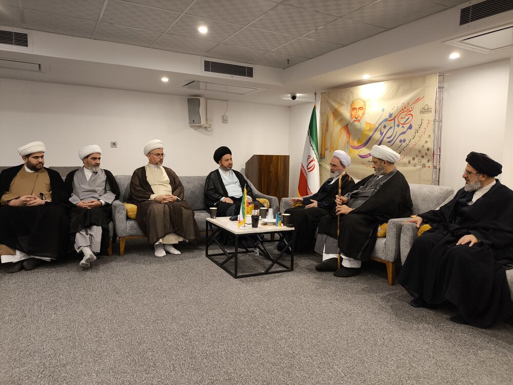 L’Ayatollah Arafi : Mirza Naeini, un modèle d’union entre savoir religieux et engagement social