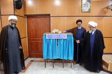 رونمایی از آخرین آثار «فقه پزشکی» مرکز فقهی ائمه اطهار(ع) + تصاویر