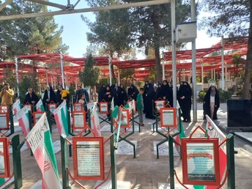 تصاویر/ برگزاری اردو فرهنگی طلاب مدرسه علمیه فاطمه‌الزهرا(س) ساوه