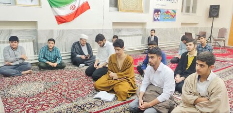 تصاویر/اجرای برنامه های طلاب مدرسه علمیه ولیعصر(عج)بروجرد