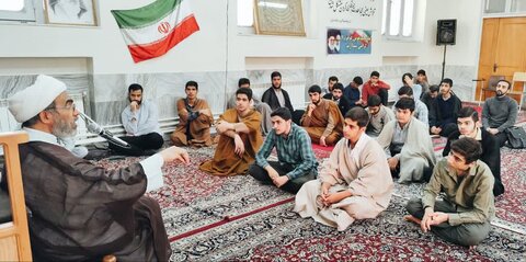 تصاویر/اجرای برنامه های طلاب مدرسه علمیه ولیعصر(عج)بروجرد