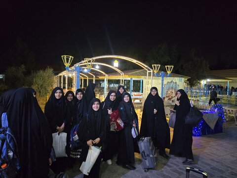 روایتی تصویری از همایش «طلیعه حضور»؛ آغاز مسیر طلبگی طلاب یزدی  با شور ایمان و آموزش در قم