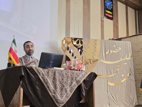 روایتی تصویری از همایش «طلیعه حضور»؛ آغاز مسیر طلبگی طلاب یزدی  با شور ایمان و آموزش در قم