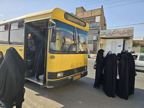 روایتی تصویری از همایش «طلیعه حضور»؛ آغاز مسیر طلبگی طلاب یزدی  با شور ایمان و آموزش در قم