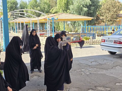 روایتی تصویری از همایش «طلیعه حضور»؛ آغاز مسیر طلبگی طلاب یزدی  با شور ایمان و آموزش در قم
