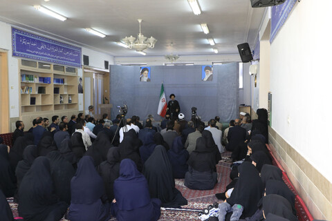 دیدار پرستاران با نماینده ولی فقیه در خراسان جنوبی