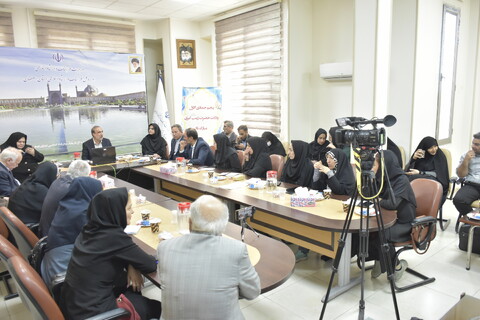 تصاویر / نشست خبری بزرگداشت آیت الله دهکردی در اصفهان