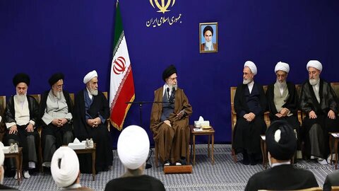 کیا ولایت فقیہ اور جمہوریت ایک دوسرے کے متصادم ہیں؟