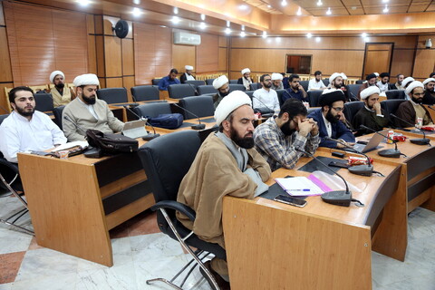 تصاویر/ نشست هم‌اندیشی طلاب دروس فقه های تخصصی مجتمع آموزشی پژوهشی ائمه اطهار علیهم السلام
