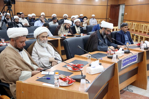 تصاویر/ نشست هم‌اندیشی طلاب دروس فقه های تخصصی مجتمع آموزشی پژوهشی ائمه اطهار علیهم السلام