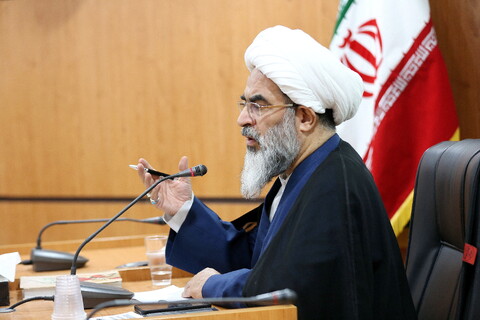 تصاویر/ نشست هم‌اندیشی طلاب دروس فقه های تخصصی مجتمع آموزشی پژوهشی ائمه اطهار علیهم السلام