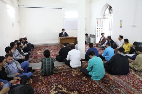 برگزاری درس اخلاق ویژه طلاب مدرسه علمیه مصلی یزد