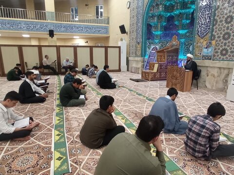 تصاویر/ مراسم تلاوت هفتگی قرآن طلاب کاظمیه