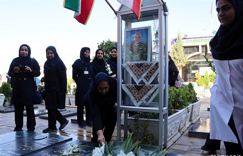 تصاویر/ تجدید میثاق پرستاران کرمان با آرمان‌های شهدا