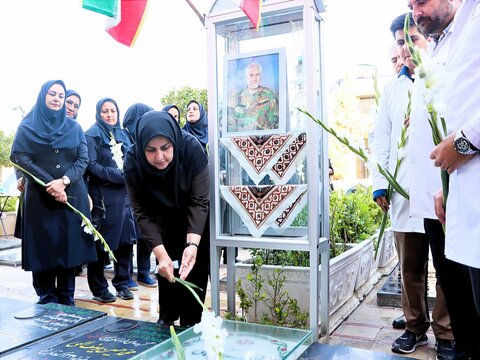 تصاویر/ تجدید میثاق پرستاران کرمان با آرمان‌های شهدا