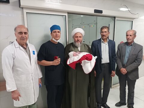 تصاویر/ تجلیل امام جمعه آران و بیدگل از پرستاران