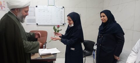 تصاویر/ تجلیل امام جمعه آران و بیدگل از پرستاران