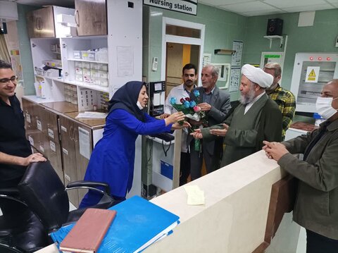 تصاویر/ تجلیل امام جمعه آران و بیدگل از پرستاران
