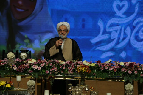 تصاویر / بزرگترین جشن ازدواج دانشجویی در اصفهان