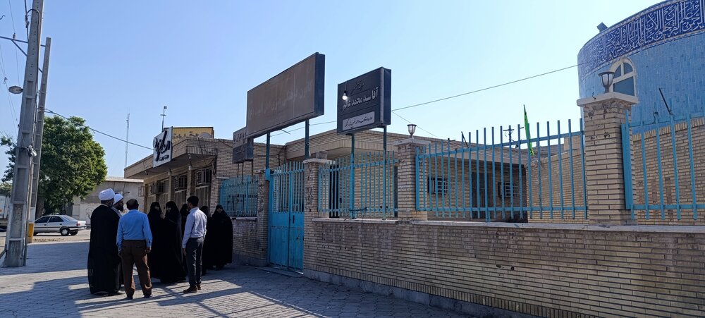 مدیر حوزه‌ علمیه خواهران هرمزگان از حوزه علمیه تاریخی سیدمحمدعالم بازدید کرد