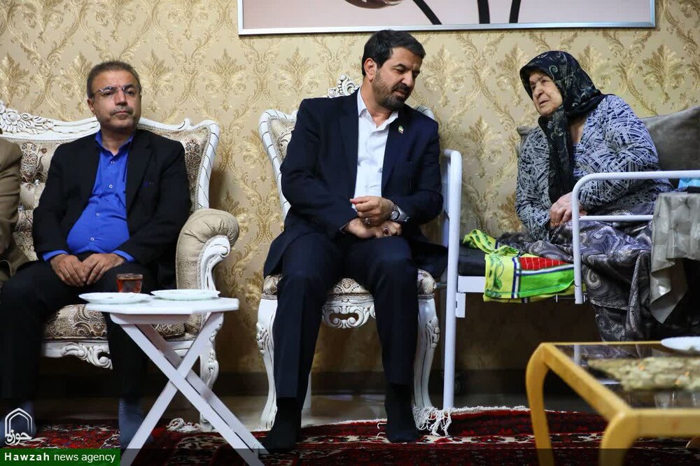 مردم ایران سرمایه اصلی انقلاب‌ هستند