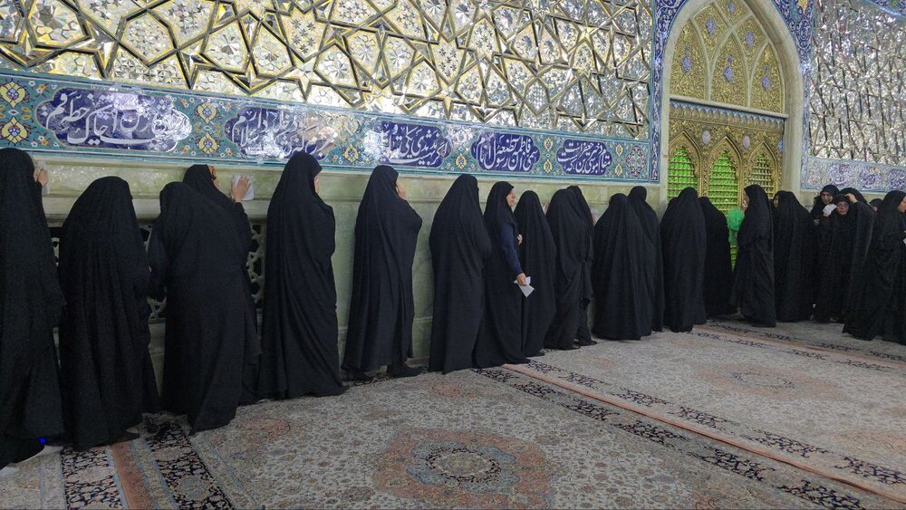 برگزاری همایش طلیعه حضور استان یزد با حضور طلایهداران طلبگی در قم برگزاری همایش طلیعه حضور استان یزد با حضور طلایهداران طلبگی در قم
