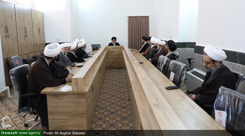 تصاویر/ برگزاری درس اخلاق ویژه اساتید یزد