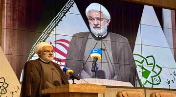 میرزای نائینی پیشگام تبیین فقه مقاومت و بنیان‌گذار اندیشه سیاسی نوین شیعه است