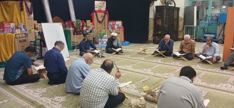 تصاویر/ خدمت کریمانه گروه «طلاب جهادی امام صادق(ع)» در غرب تهران