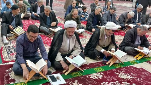تصاویر/ محفل انس با قرآن در مسجد حضرت ولیعصر(عج) بیجار