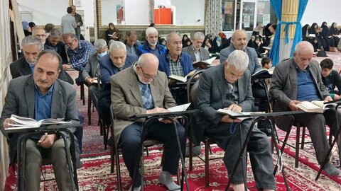 تصاویر/ محفل انس با قرآن در مسجد حضرت ولیعصر(عج) بیجار