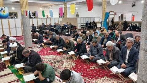 تصاویر/ محفل انس با قرآن در مسجد حضرت ولیعصر(عج) بیجار