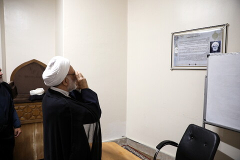 تصاویر/بازدید میهمانان کنگره آیت الله میرزای نائینی از مدرسه علمیه نواب مشهد