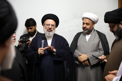 تصاویر/بازدید میهمانان کنگره آیت الله میرزای نائینی از مدرسه علمیه نواب مشهد