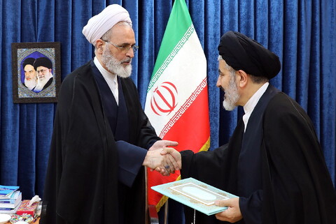 تصاویر/ دیدار نماینده ولی فقیه و امام جمعه ارومیه با آیت الله اعرافی