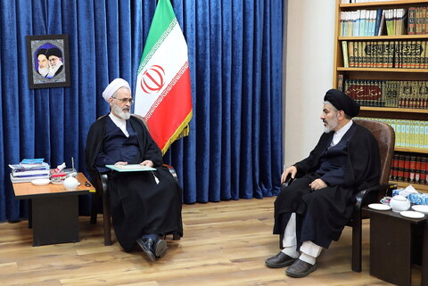 تصاویر/ دیدار نماینده ولی فقیه و امام جمعه ارومیه با آیت الله اعرافی