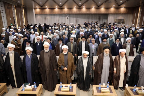 اختتامیه کنگره بین المللی مرحوم میرزای نائینی در مشهد مقدس