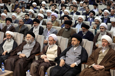 اختتامیه کنگره بین المللی مرحوم میرزای نائینی در مشهد مقدس