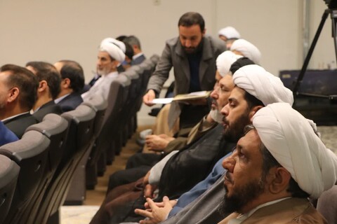 تصاویر|گردهمایی مشترک قضات روحانی و مسئولان حوزه علمیه اصفهان