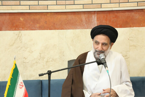 تصاویر/ نهمین جلسه برنامه «طلبه باشیم» در مدرسه علمیه امیرالمومنین(ع)تبریز