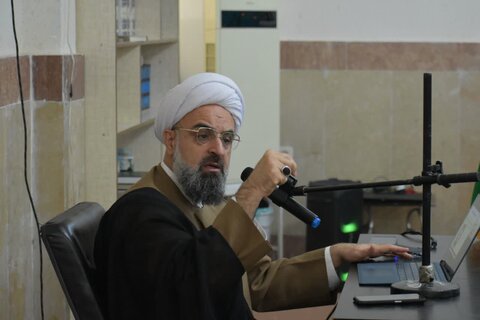 تصاویر/ نشست سرپرست ستاد امر به معروف و نهی از منکر کشور با طلاب ارومیه