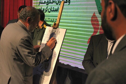 تصاویر/آیین نکوداشت "مادران گود" مادران شهیدان ورزشکار و مادران قهرمانان ورزشی در کرمان