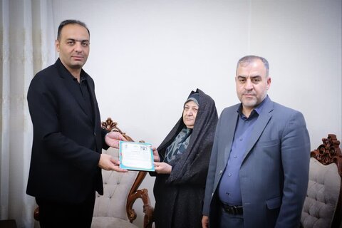 تصاویر/دیدار با خانواده شهید والامقام "علیرضا بادران" در اراک