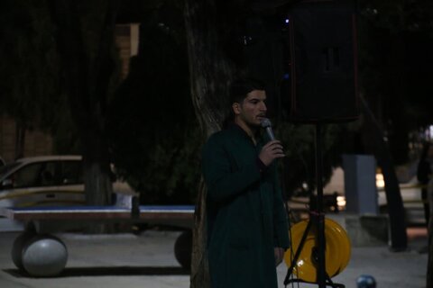 تصاویر/فعالیت طلاب مدرسه علمیه امام خمینی (ره)خمین در چایخانه امام رضا (ع)